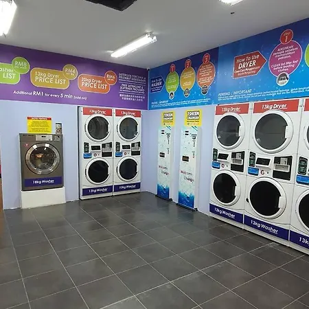 Lovely Kozi Square 4 Paxs Comfort Studio Home 3B Kuching Exterior photo