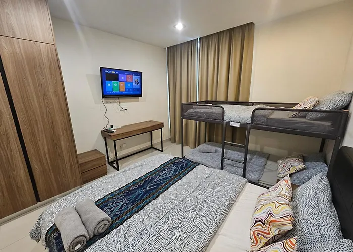 Lovely Kozi Square 4 Paxs Comfort Studio Home 3B